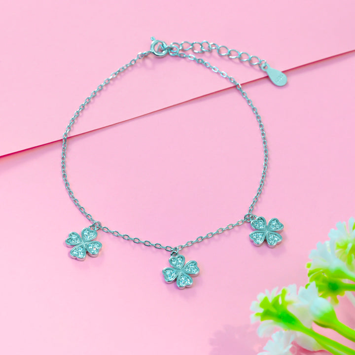 Lucky Clover Charm Bracelet