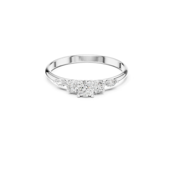 Sparkling 925 Silver Lab Grown Diamond Ring