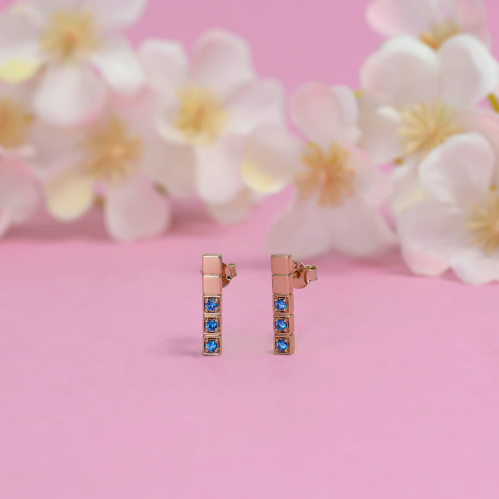 #metal_rose-gold-plated#stone-colour_topaz-blue