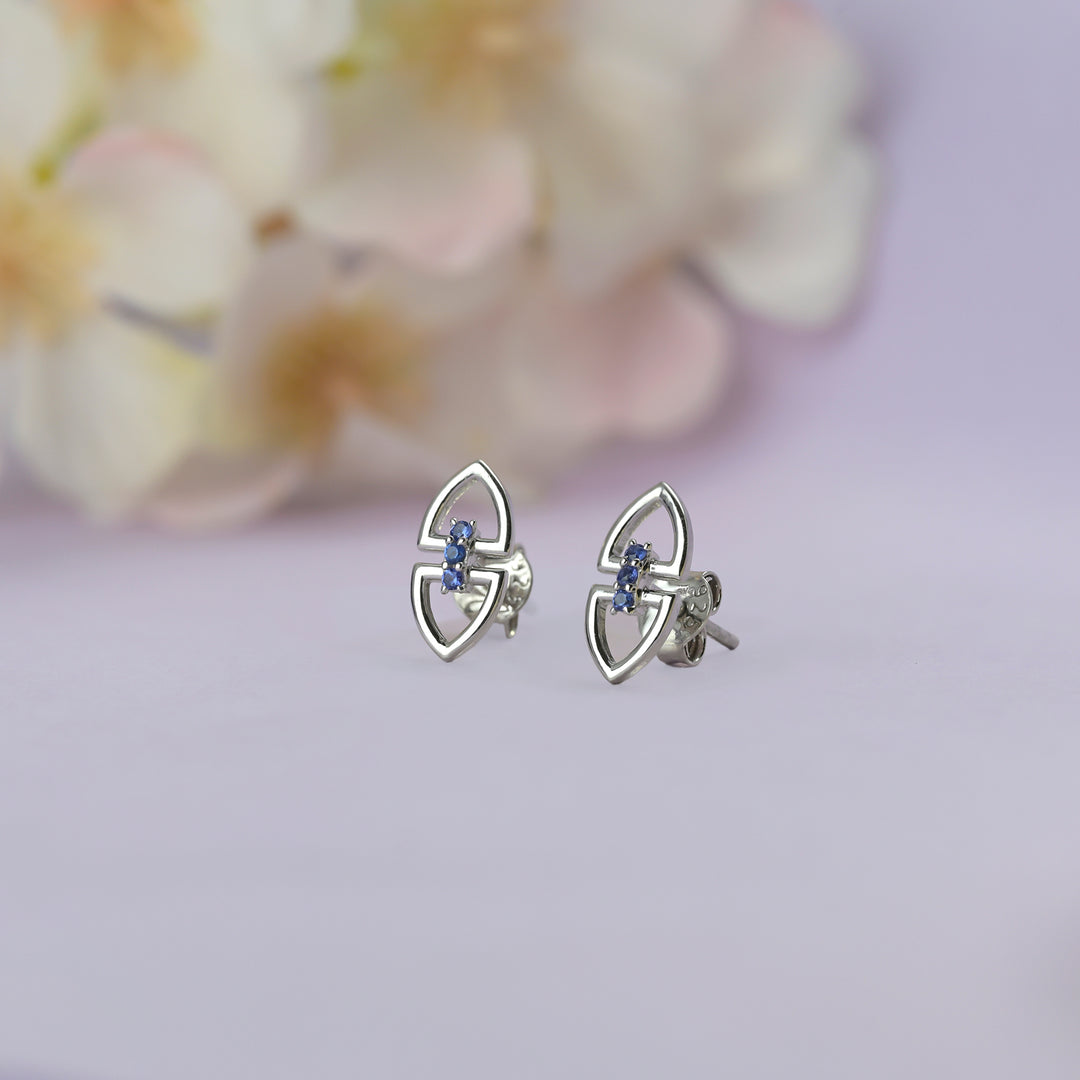 #metal_sterling-silver#stone-colour_sapphire-blue