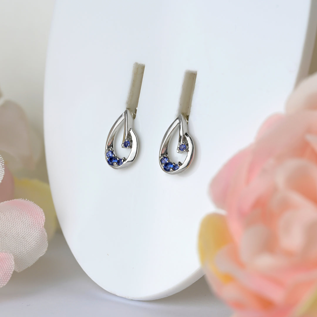 #metal_sterling-silver#stone-colour_sapphire-blue