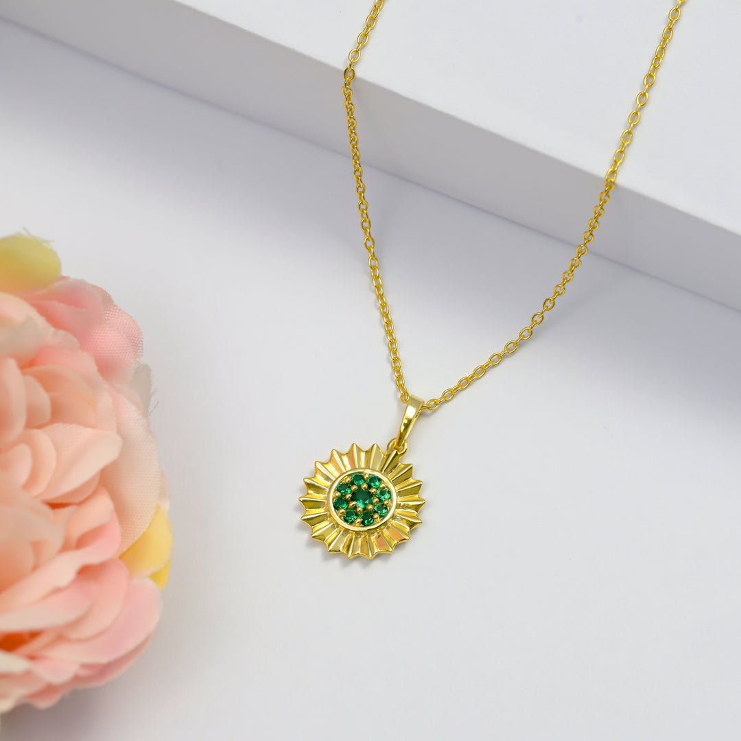 #metal_gold-plated#stone-colour_emerald-green
