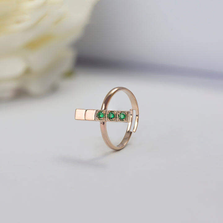 #metal_rose-gold-plated#stone-colour_emerald-green