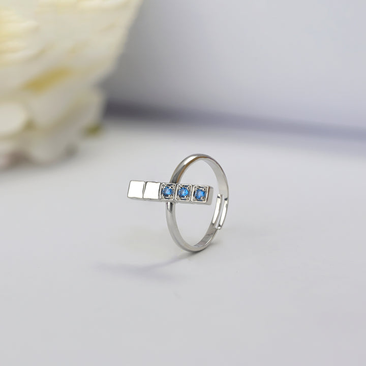 #metal_sterling-silver#stone-colour_topaz-blue
