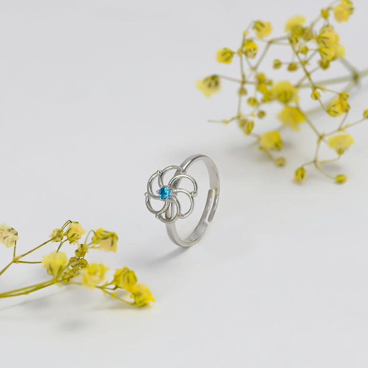 #metal_sterling-silver#stone-colour_topaz-blue