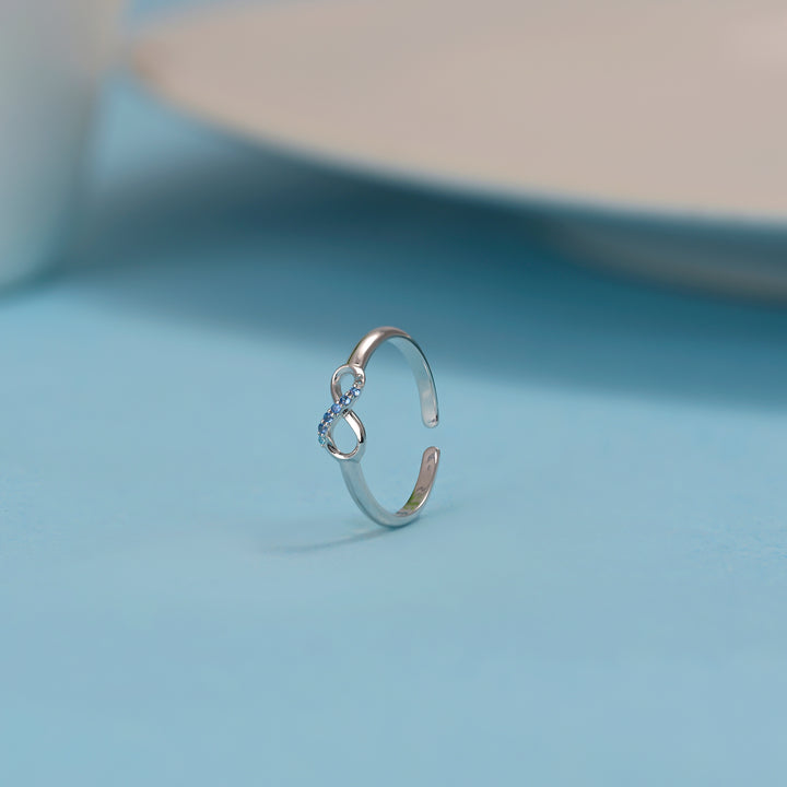 #metal_sterling-silver#stone-colour_topaz-blue