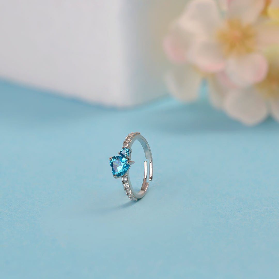 #metal_sterling-silver#stone-colour_topaz-blue