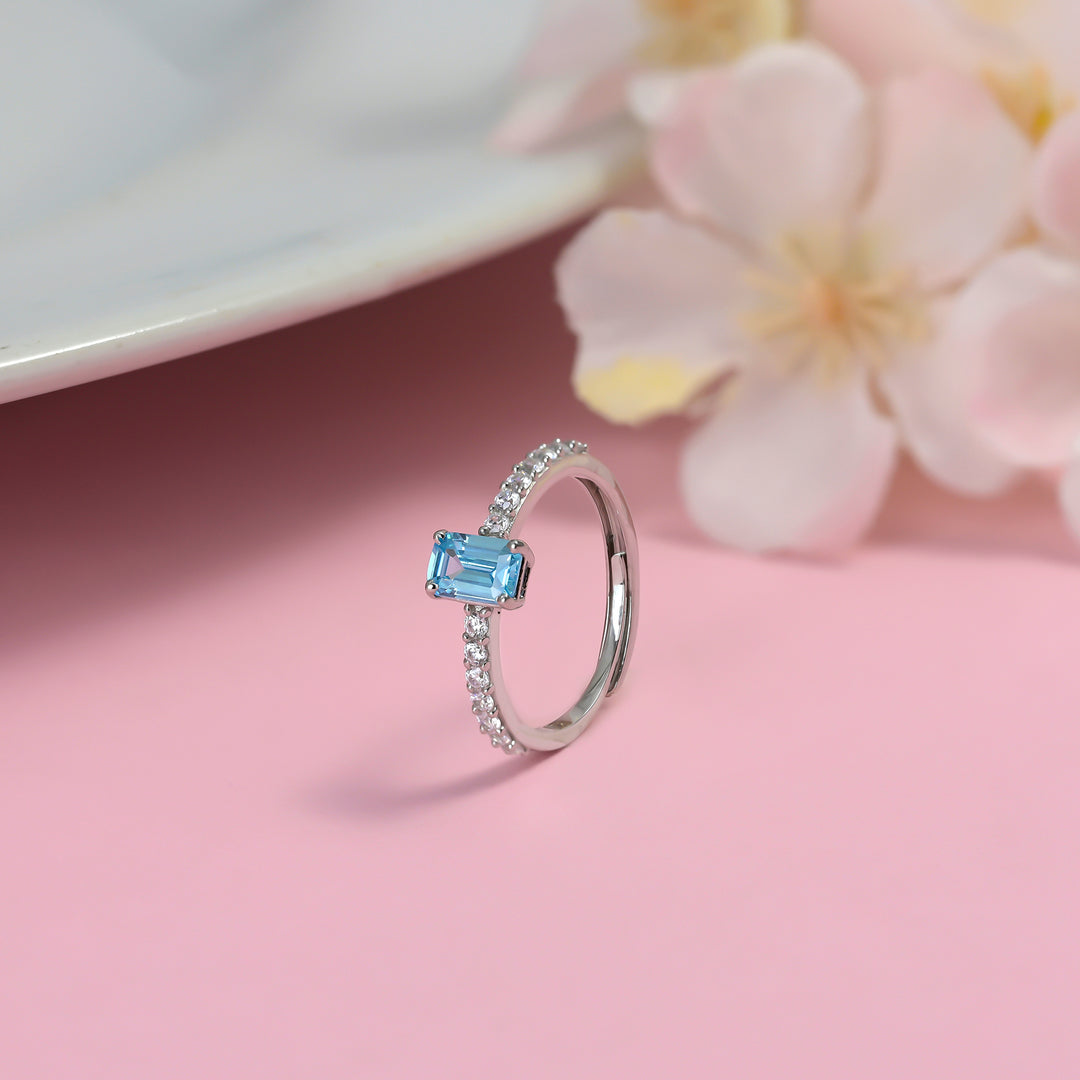 #metal_sterling-silver#stone-colour_topaz-blue