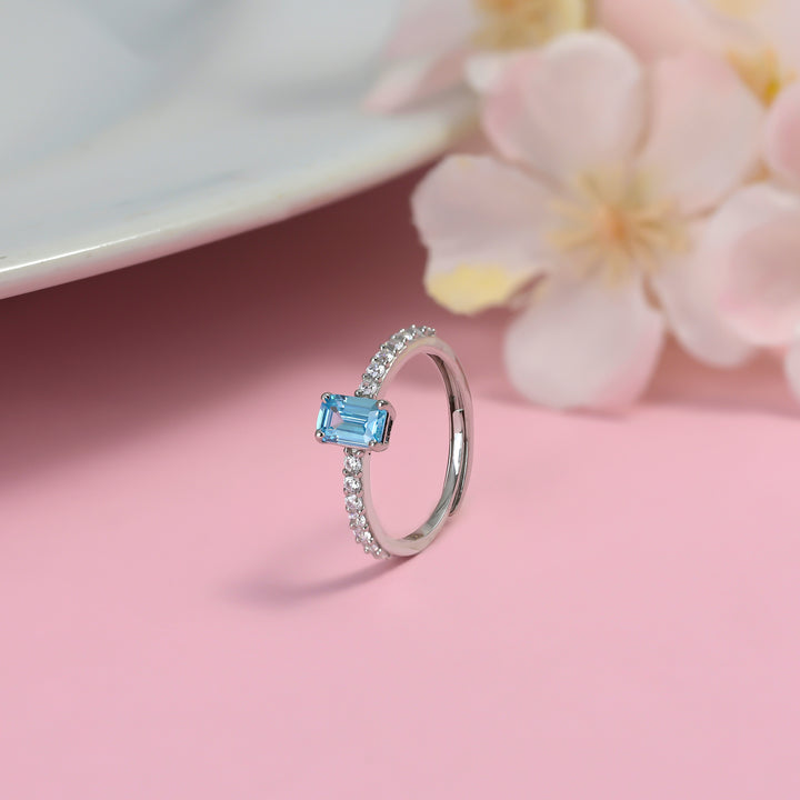 #metal_sterling-silver#stone-colour_topaz-blue