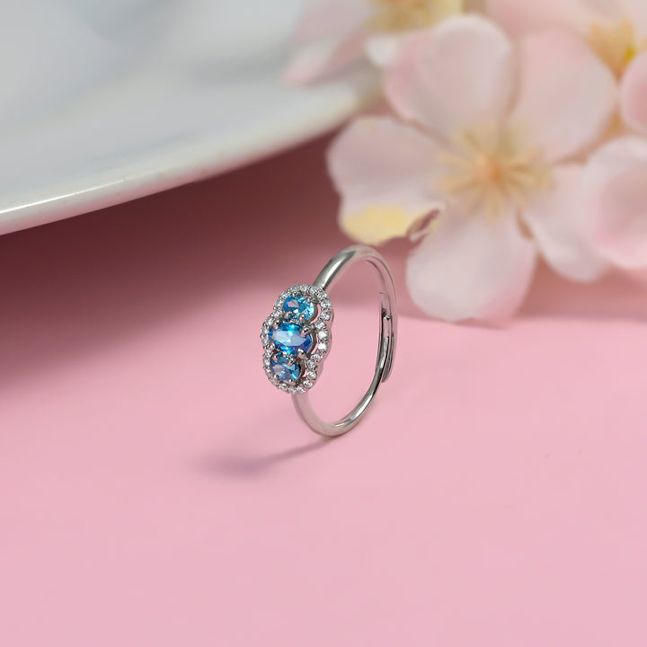 #metal_sterling-silver#stone-colour_topaz-blue