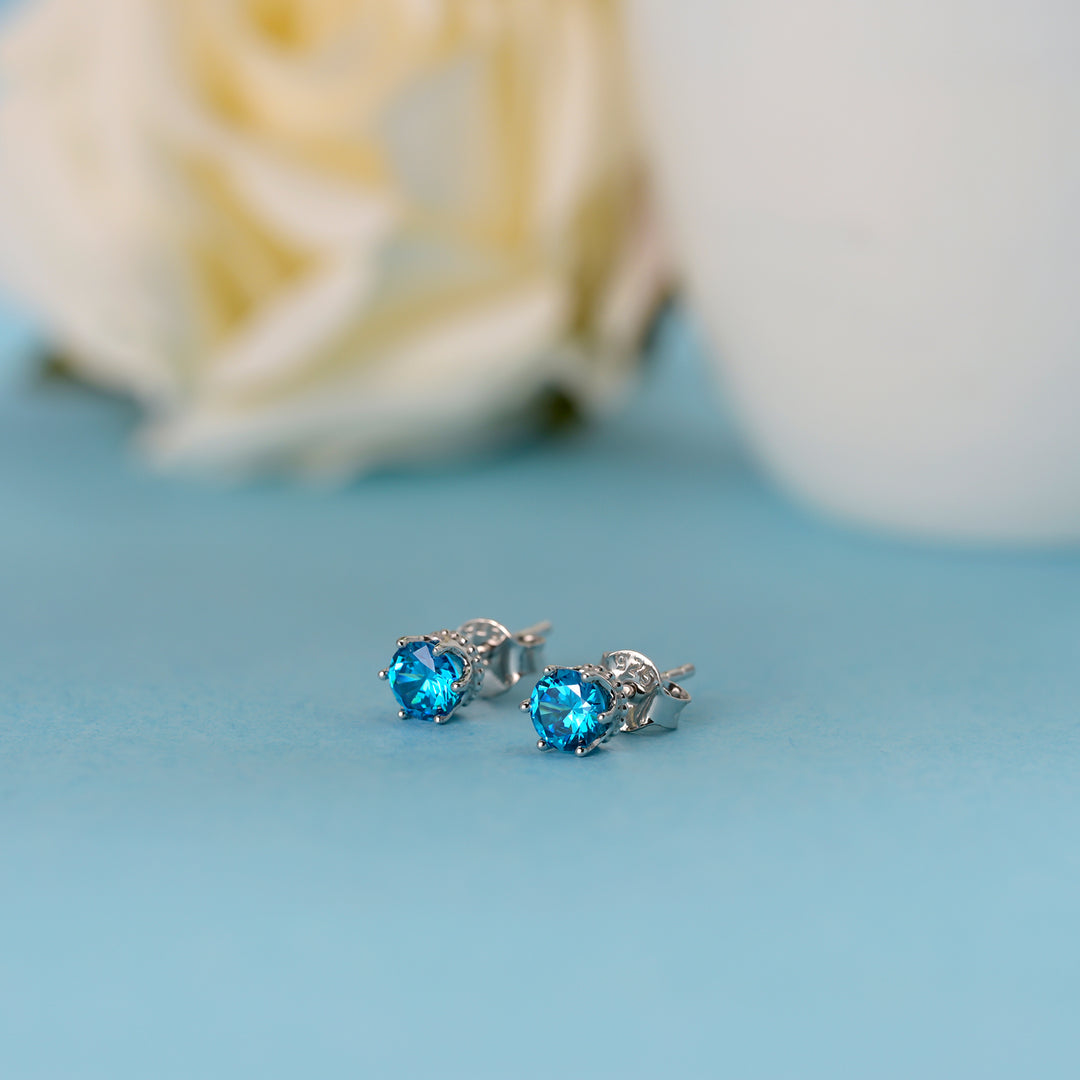 #metal_sterling-silver#stone-colour_topaz-blue
